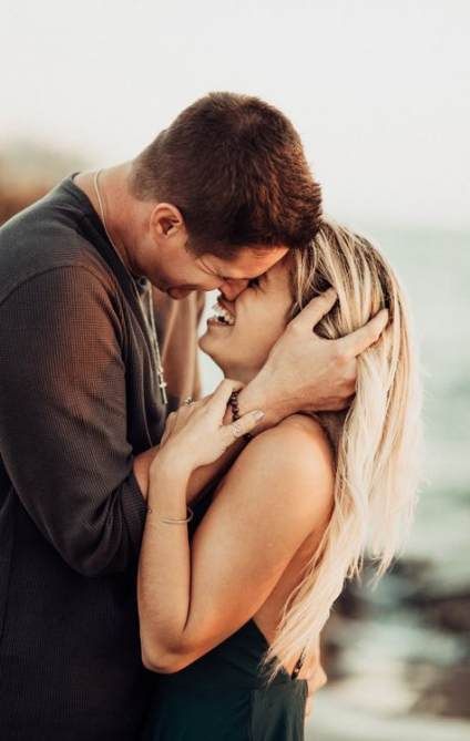 23 Creative And Romantic Couple Photo Ideas Fancy Ideas About Everything
