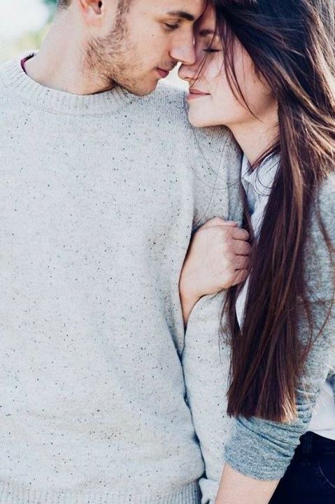 23 Creative And Romantic Couple Photo Ideas Fancy Ideas About Hairstyles Nails Outfits And