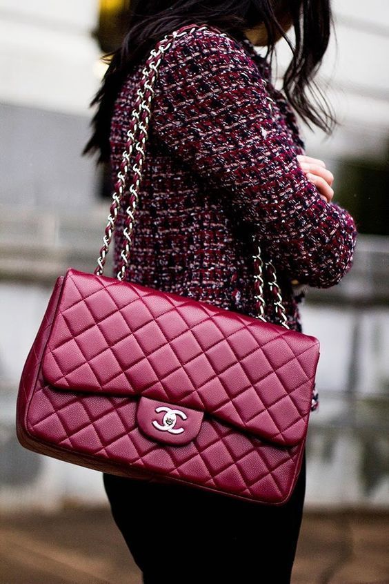28 Iconic and Fashionable Chain Bags Worth Having - Fancy Id