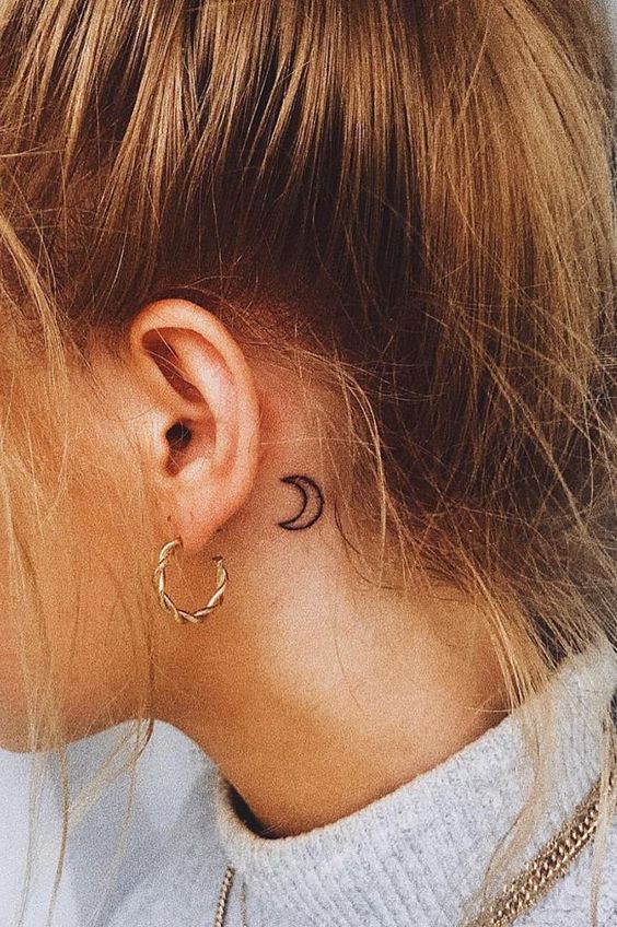 24 Meaningful And Inspirational Small Tattoos For Women Fancy