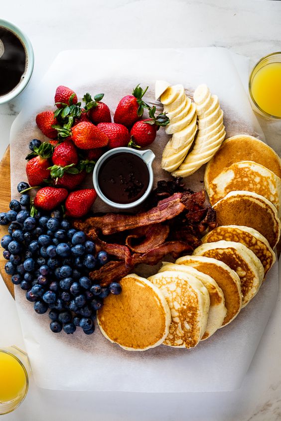 Delicious Pancake Board Ideas to Please Everyone