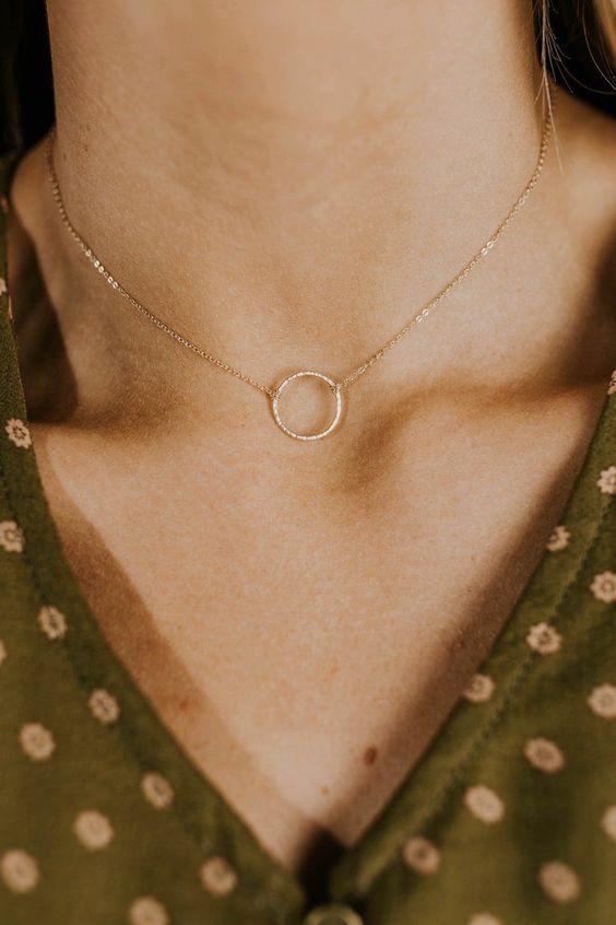 Simple Yet Chic Necklaces You Should Have