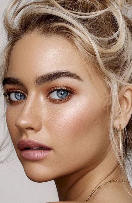 Refreshing Natural Makeup Ideas for Summer