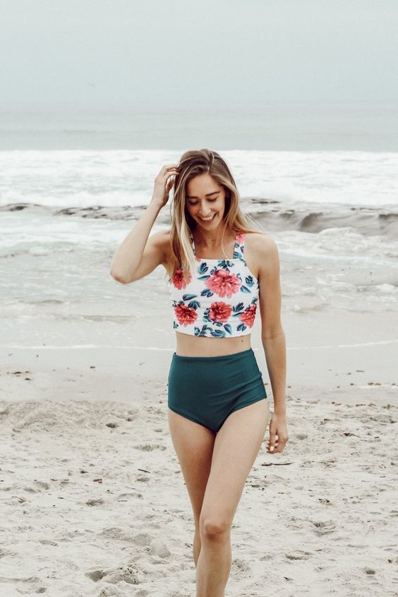 Stylish and Fancy Swimsuits for This Summer