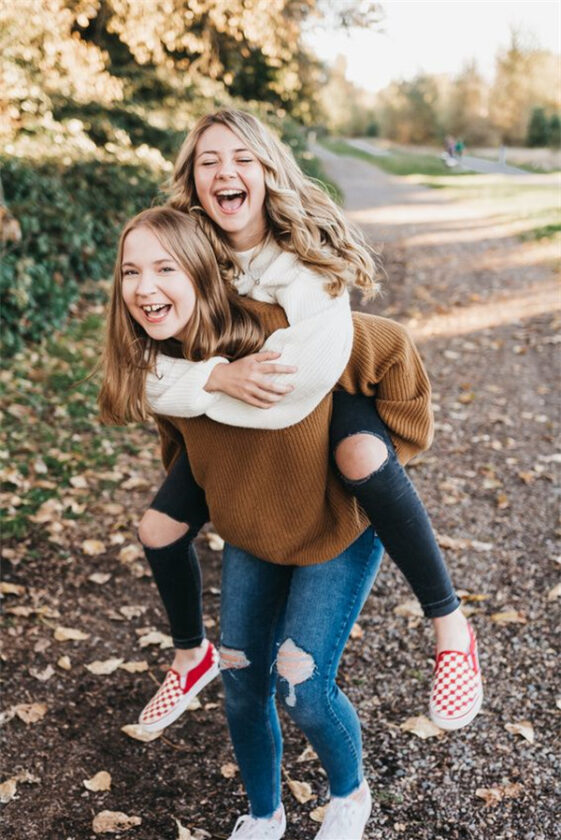 26 Fun and Creative Best Friend Photoshoot Ideas - Fancy Ideas about ...