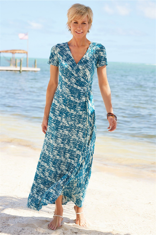 18 Stylish Summer Dresses for Women Over 40 - Fancy Ideas about ...