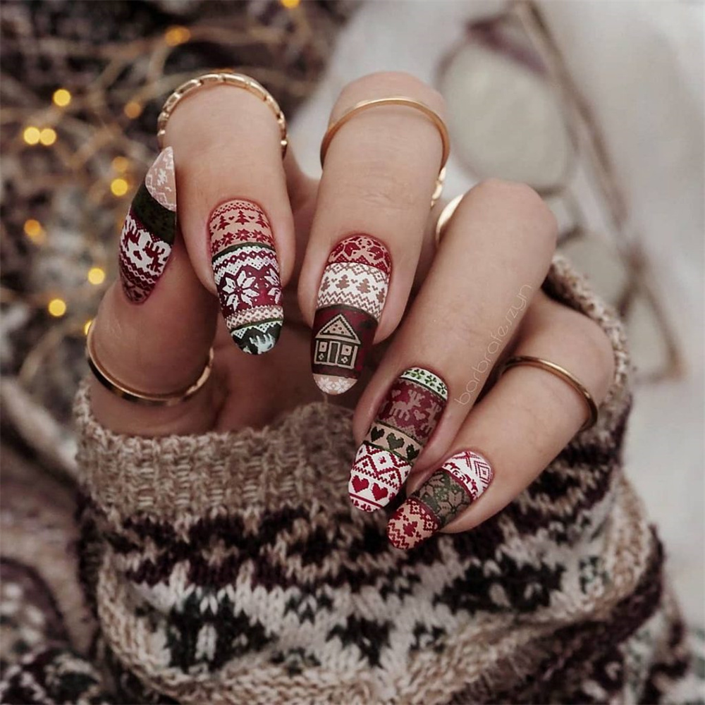 Christmas nails with Christmas sweater patterns