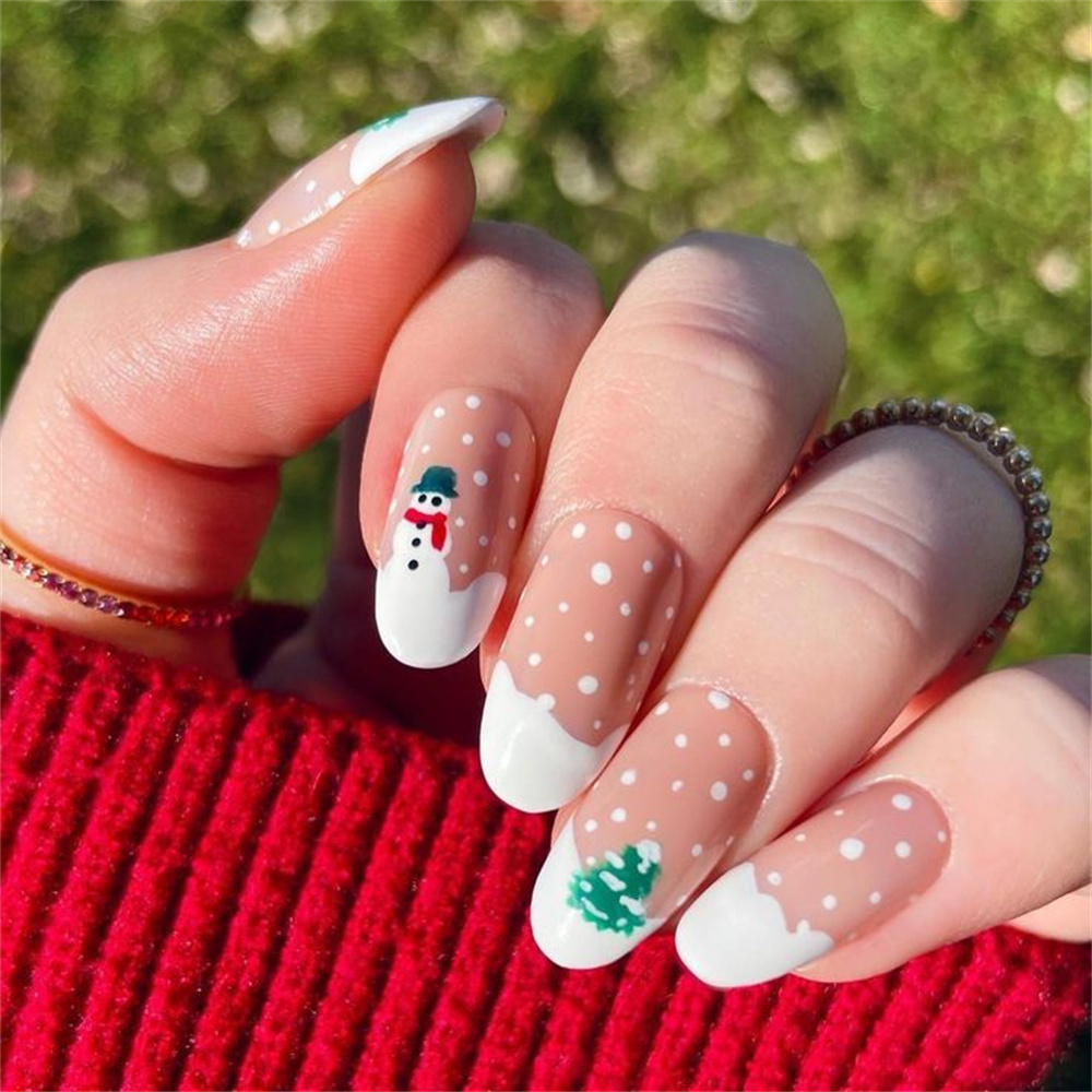 Christmas nails with snowman