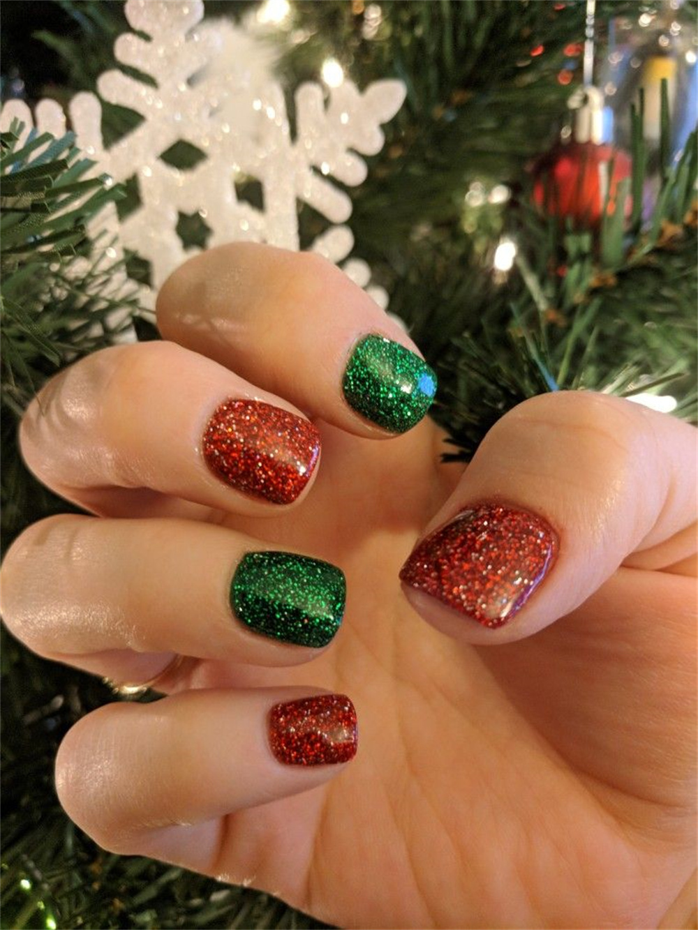 Christmas nails with green and red glitter ombre