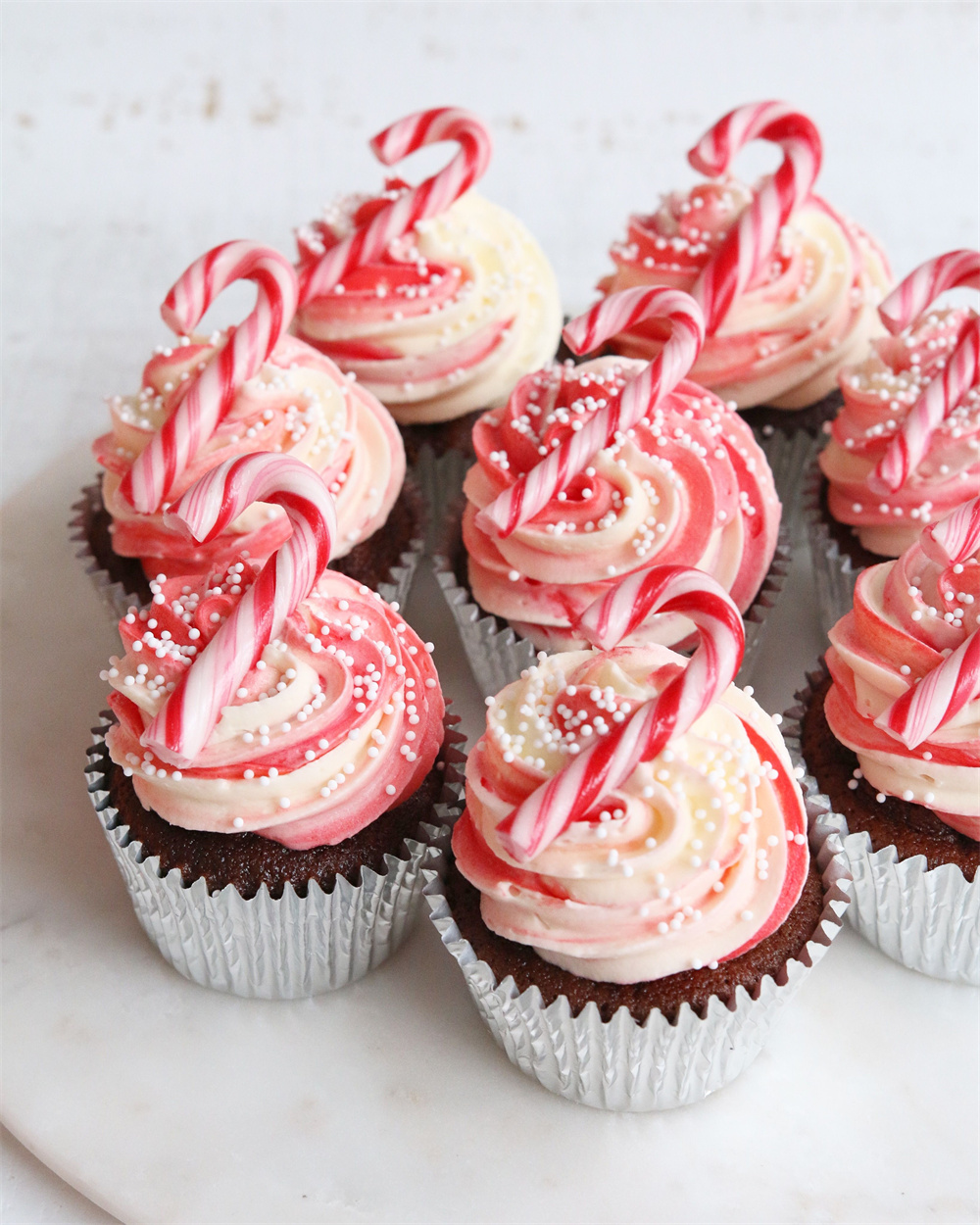 candy cane crunch cupcakes
